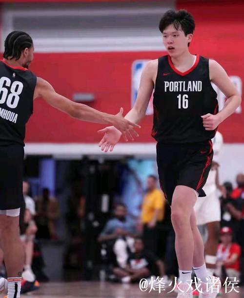 开拓者再胜火箭!杨瀚森替补2+1+1杜兰特30+12 开拓者再胜火箭!杨瀚森替补2+1+1杜兰特30+12